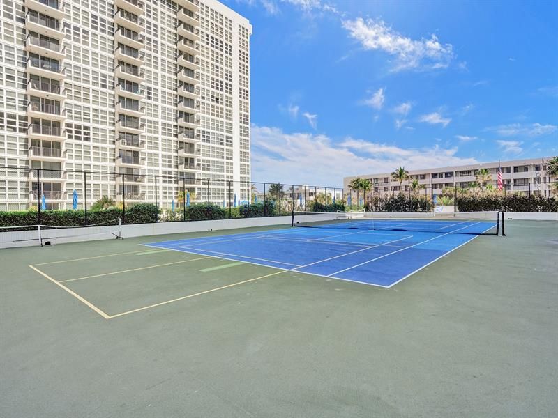 531 N Ocean Boulevard, Unit 411, Pompano Beach, FL 33062 Photo