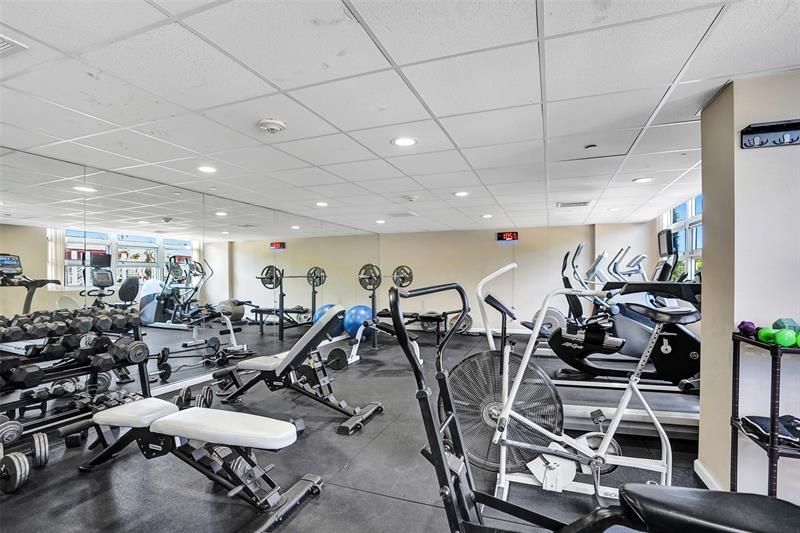 531 N Ocean Boulevard, Unit 411, Pompano Beach, FL 33062 Photo