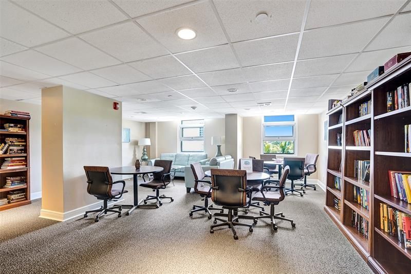 531 N Ocean Boulevard, Unit 411, Pompano Beach, FL 33062 Photo