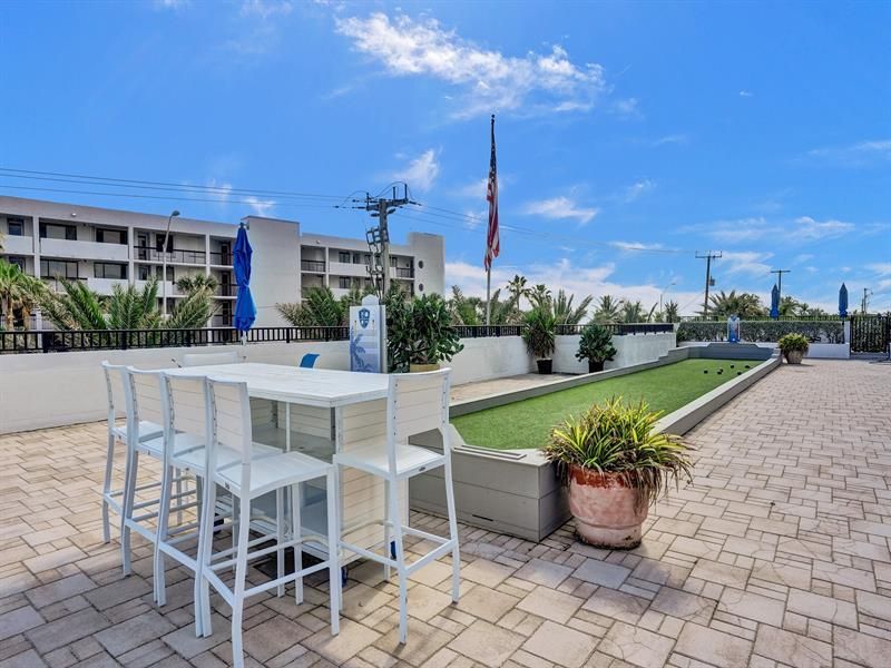 531 N Ocean Boulevard, Unit 411, Pompano Beach, FL 33062 Photo