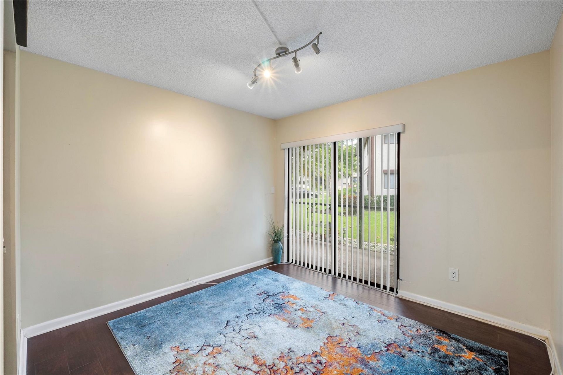 9368 S Belfort Circle, Unit 105, Fort Lauderdale, FL 33321 Photo