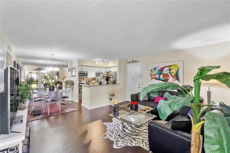 9368 S Belfort Cir, Unit 105, Fort Lauderdale, FL 33321 Photo