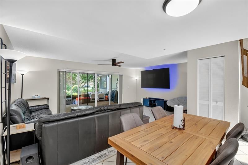 2236 Nova Village Dr, Unit na, Davie, FL 33317 Photo