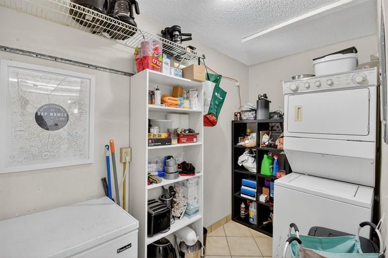 2236 Nova Village Dr, Unit na, Davie, FL 33317 Photo