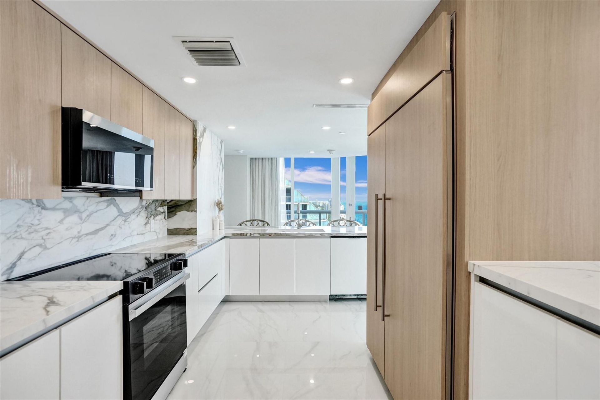 505 N Fort Lauderdale Bch Boulevard, Unit 2500, Fort Lauderdale, FL 33304 Photo