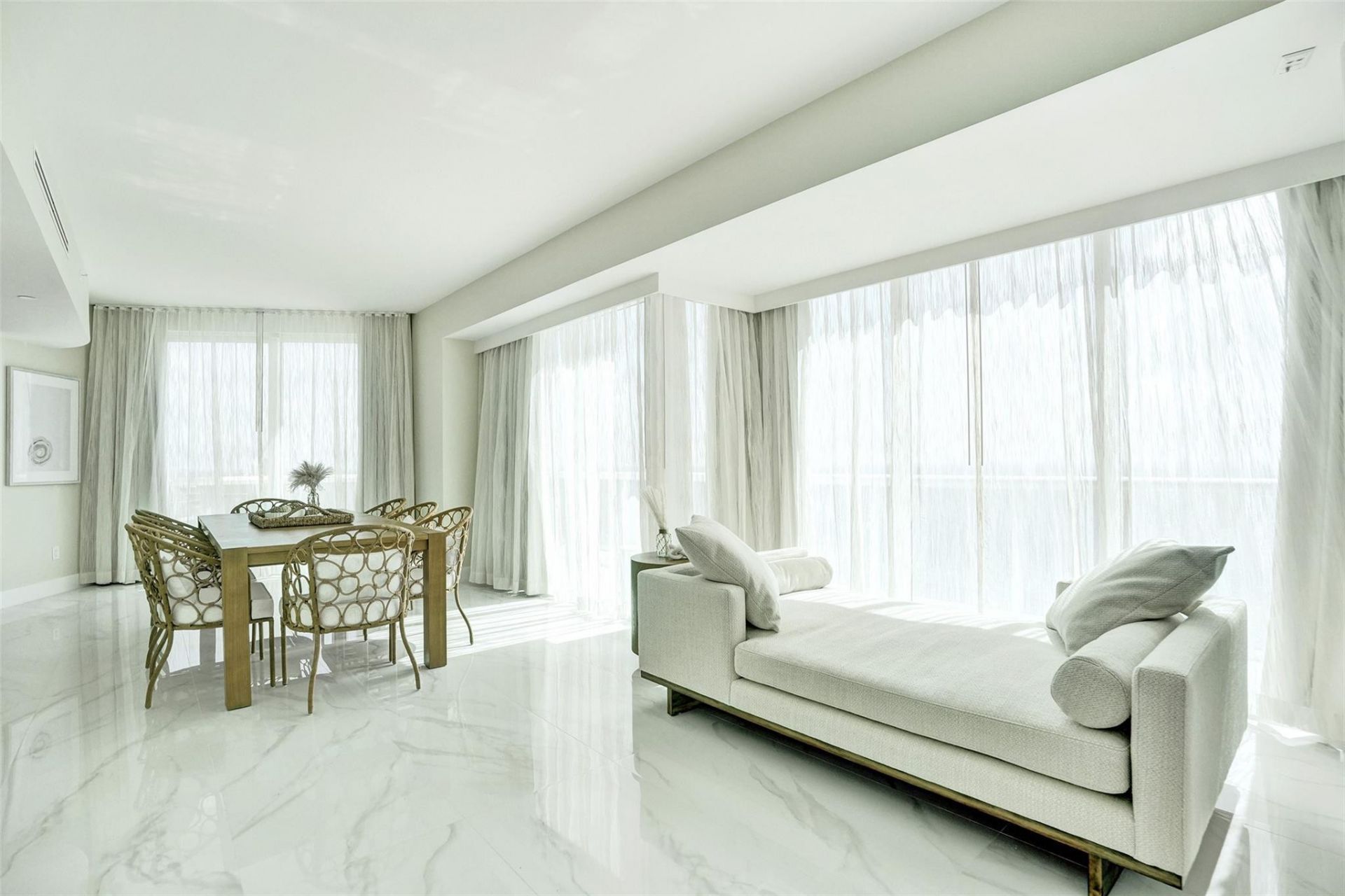 505 N Fort Lauderdale Bch Boulevard, Unit 2500, Fort Lauderdale, FL 33304 Photo