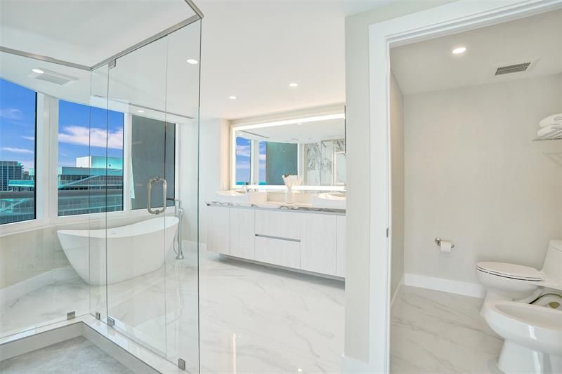 505 N Fort Lauderdale Bch Blvd, Unit 2500, Fort Lauderdale, FL 33304 Photo