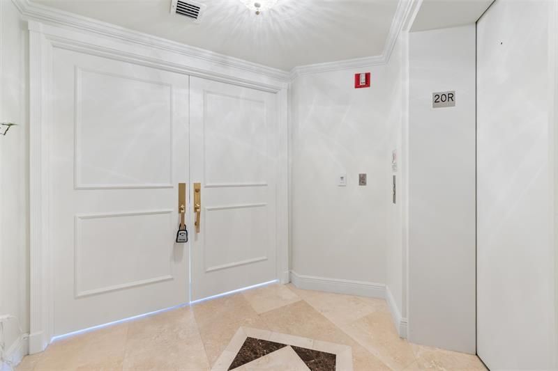 2100 N Ocean Boulevard, Unit 20D, Fort Lauderdale, FL 33305 Photo