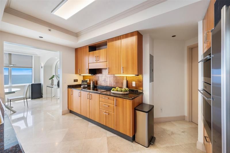 2100 N Ocean Boulevard, Unit 20D, Fort Lauderdale, FL 33305 Photo