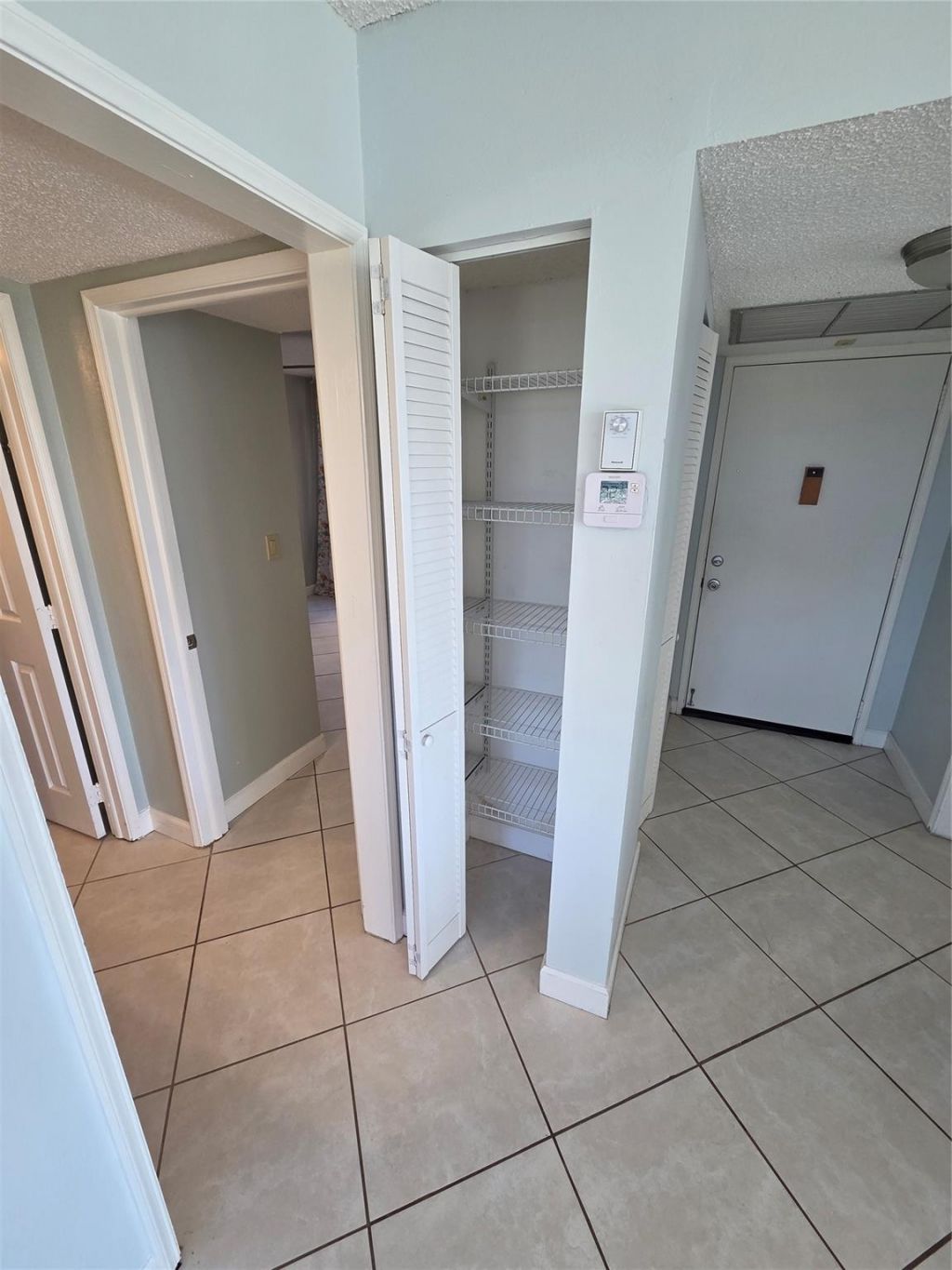 9491 Evergreen Place, Unit 304, Davie, FL 33324 Photo
