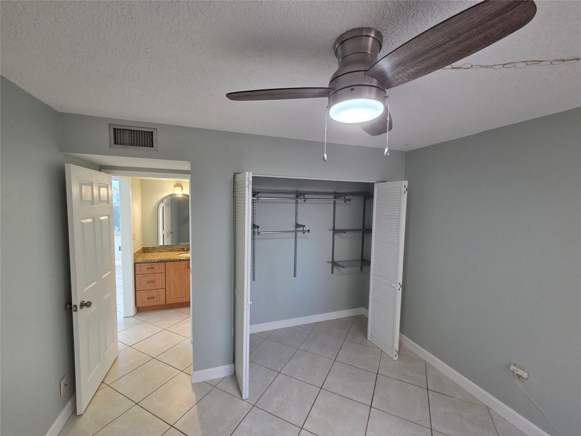 9491 Evergreen Place, Unit 304, Davie, FL 33324 Photo