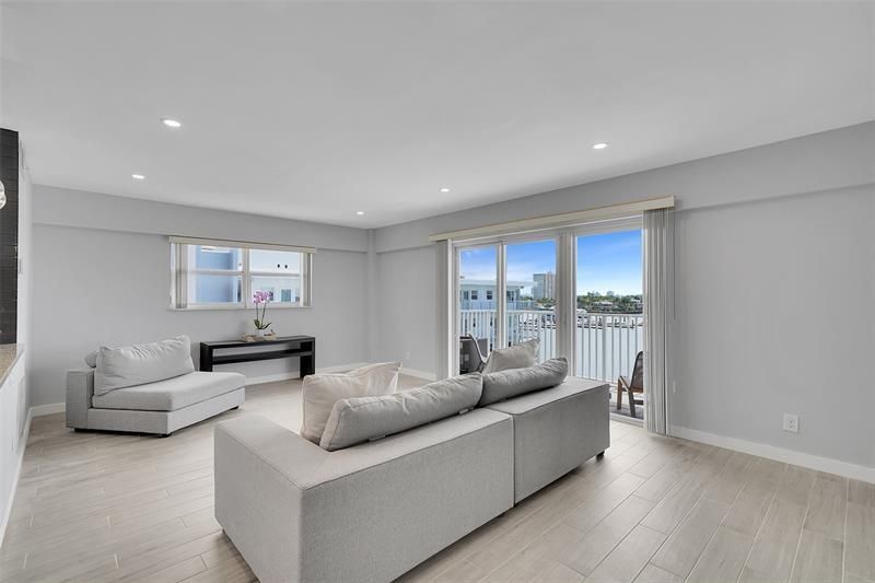 95 N Birch Road, Unit 601, Fort Lauderdale, FL 33304 Photo