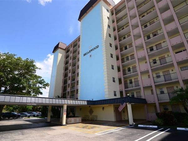 3575 Broken Woods Dr, Unit 502, Coral Springs, FL 33065