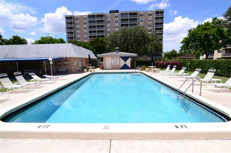 3575 Broken Woods Drive, Unit 502, Coral Springs, FL 33065 Photo