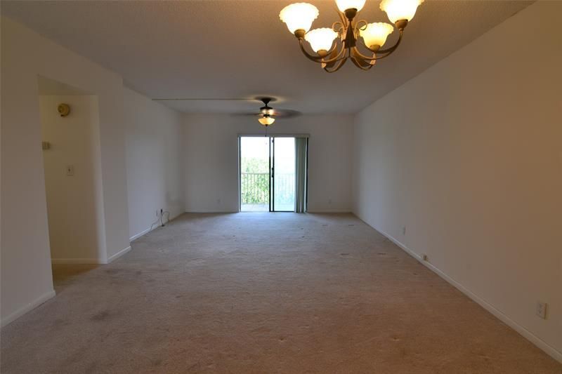 3575 Broken Woods Drive, Unit 502, Coral Springs, FL 33065 Photo
