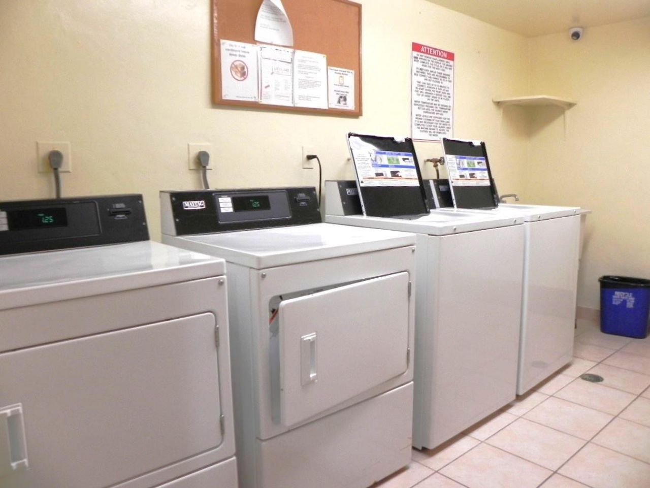 4001 Hillcrest Drive, Unit 407, Hollywood, FL 33021 Photo