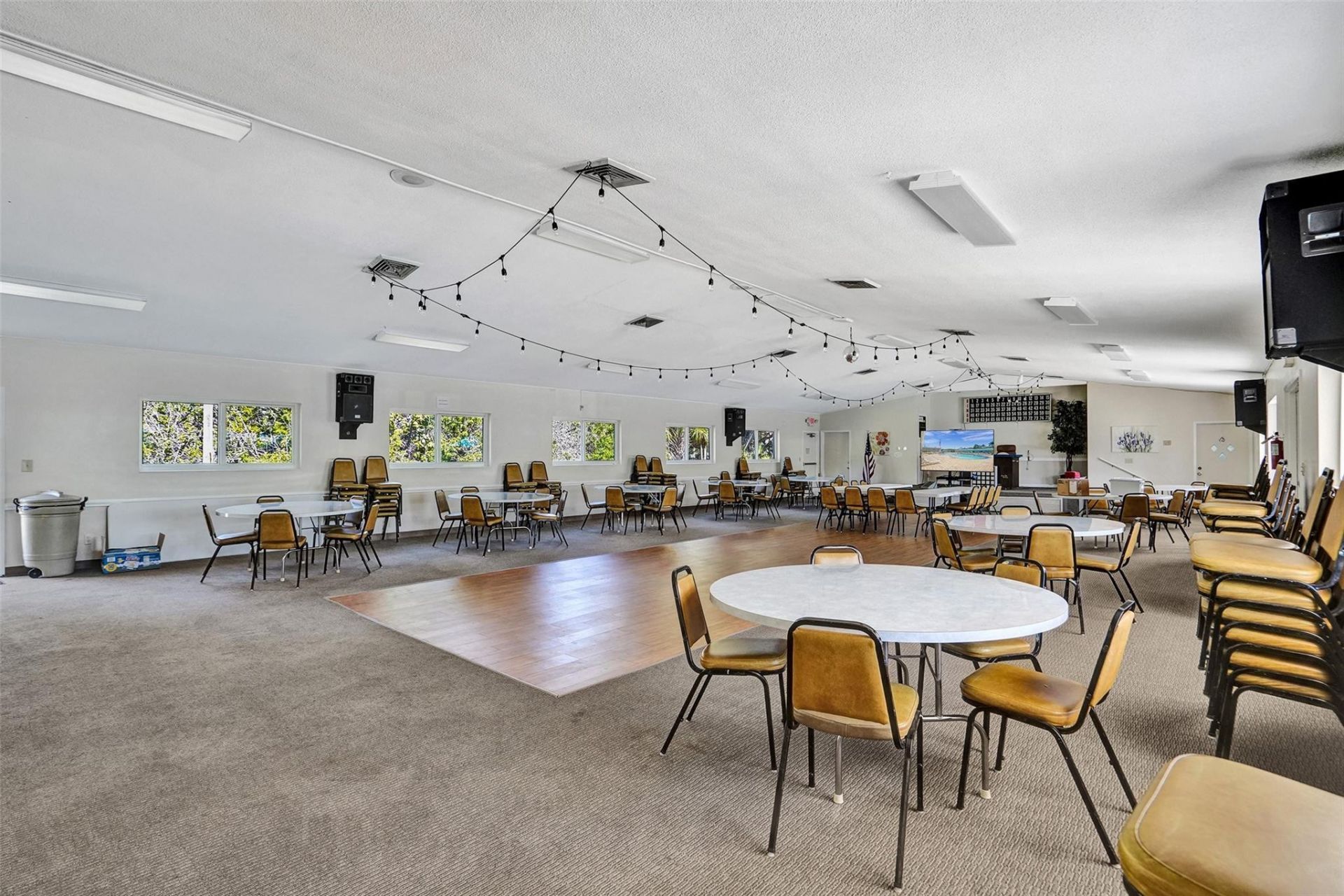 1300 N 12th Court, Unit 4B, Hollywood, FL 33019 Photo