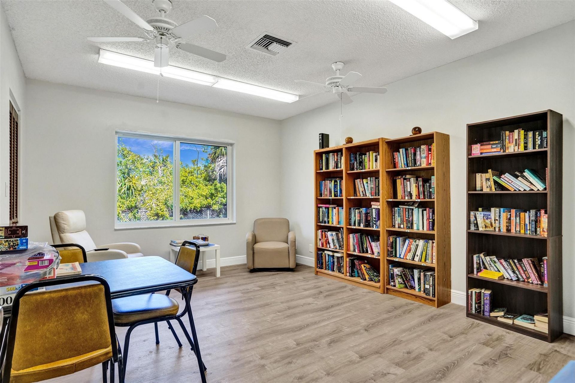 1300 N 12th Court, Unit 4B, Hollywood, FL 33019 Photo