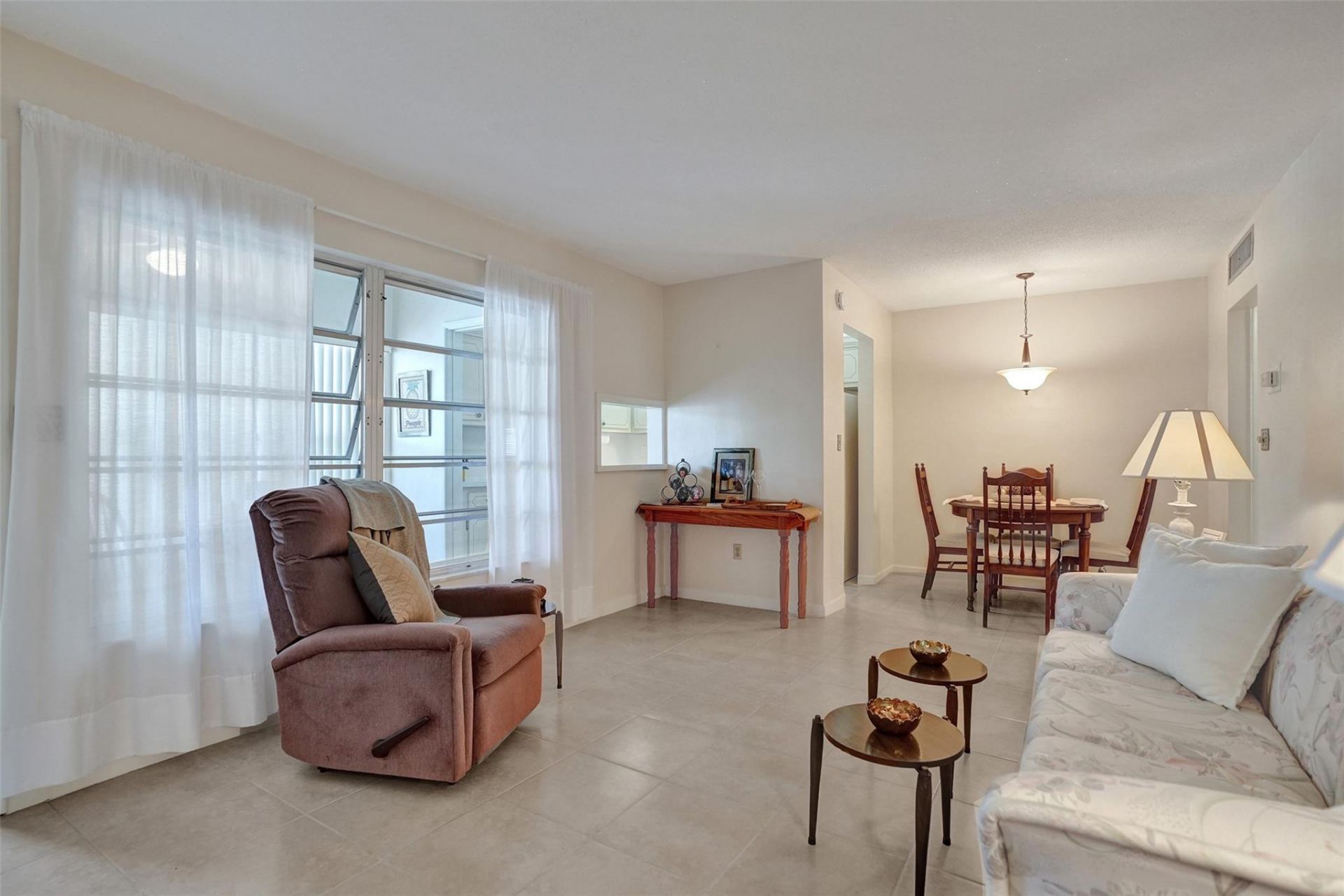 1300 N 12th Court, Unit 4B, Hollywood, FL 33019 Photo