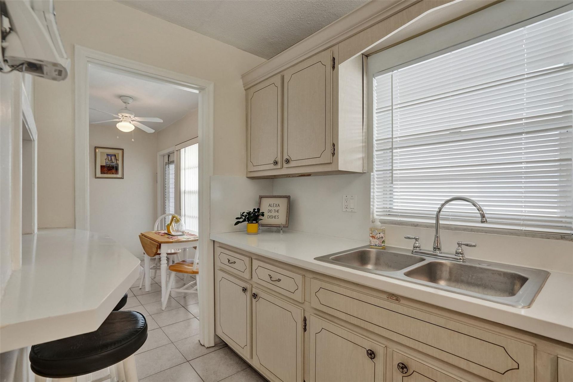1300 N 12th Court, Unit 4B, Hollywood, FL 33019 Photo