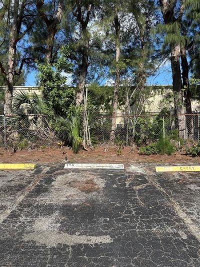 2998 NW 48th Terrace, Unit 327, Lauderdale Lakes, FL 33313 Photo