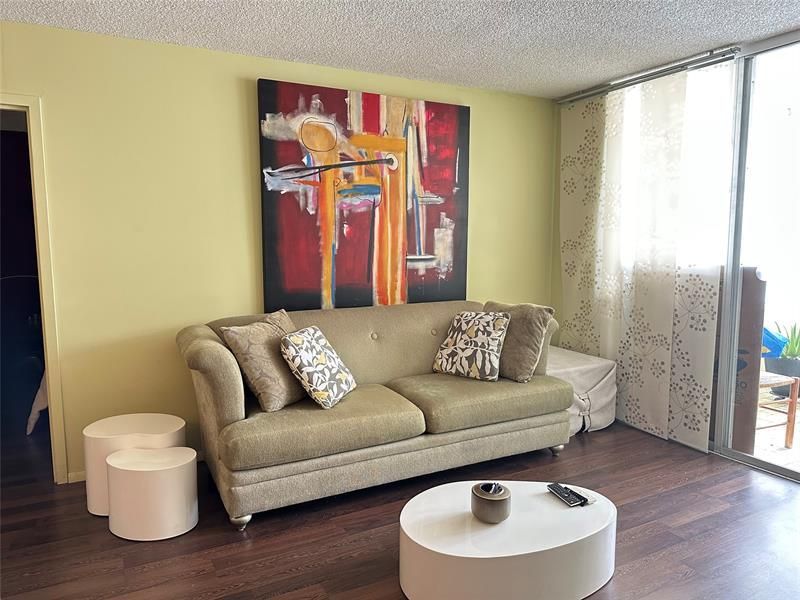 2998 NW 48th Terrace, Unit 327, Lauderdale Lakes, FL 33313 Photo