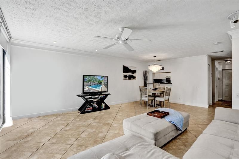 1415 S Miami Road, Unit B, Fort Lauderdale, FL 33316 Photo