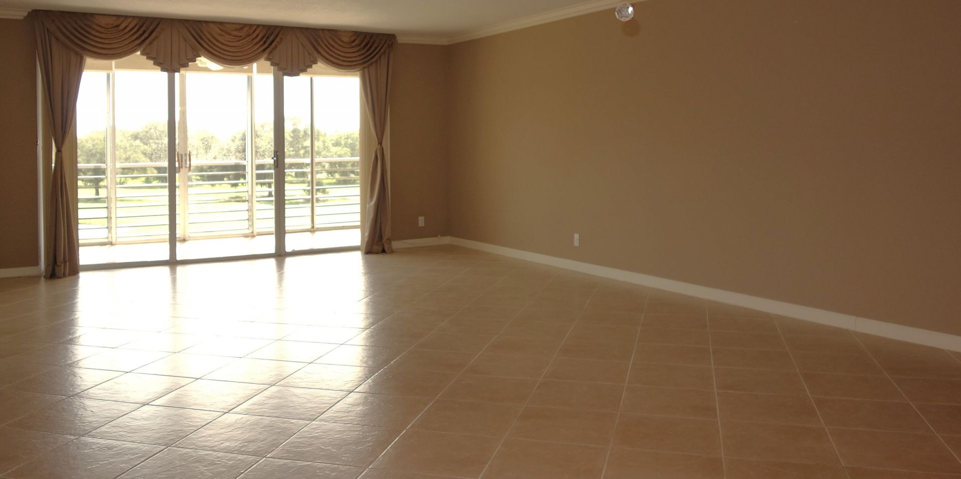 3507 Oaks Way, Unit 307, Pompano Beach, FL 33069 Photo