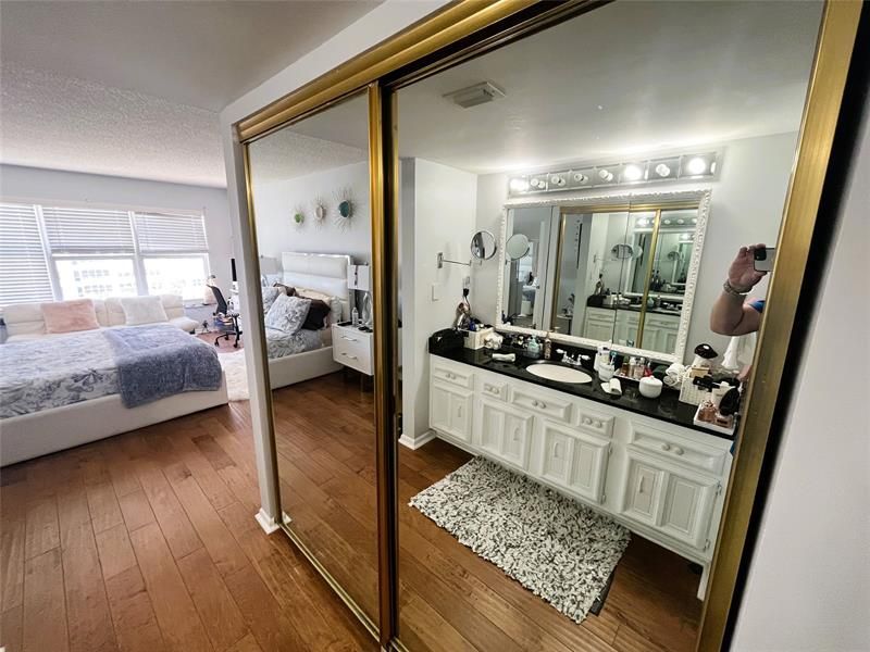 3500 Galt Ocean Drive, Unit 616, Fort Lauderdale, FL 33308 Photo