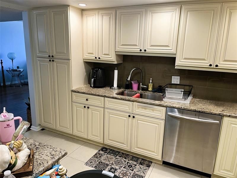 3500 Galt Ocean Drive, Unit 616, Fort Lauderdale, FL 33308 Photo