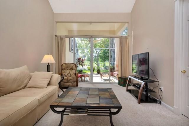 676 W Palm Aire Drive, Pompano Beach, FL 33069 Photo