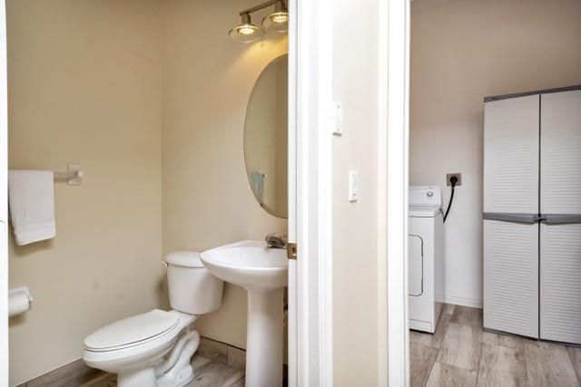 676 W Palm Aire Drive, Pompano Beach, FL 33069 Photo