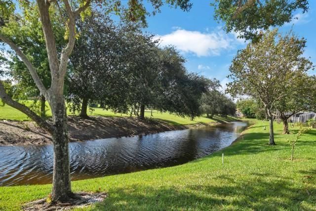 676 W Palm Aire Drive, Pompano Beach, FL 33069 Photo