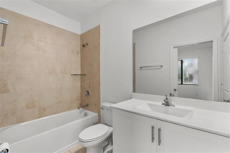 340 NE 208th Terrace, Unit 340, Miami, FL 33179 Photo