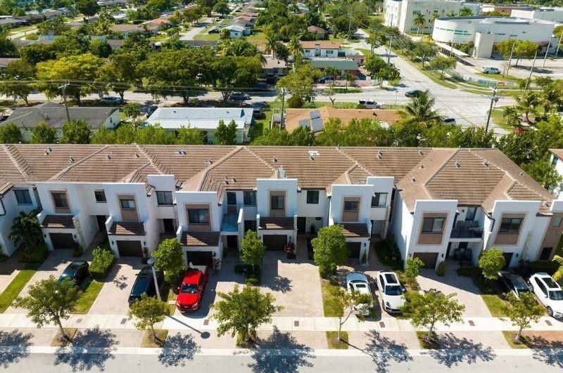 340 NE 208th Terrace, Unit 340, Miami, FL 33179 Photo