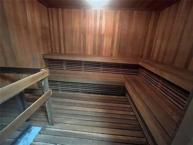 200 Leslie Drive, Unit 324, Hallandale Beach, FL 33009 Photo