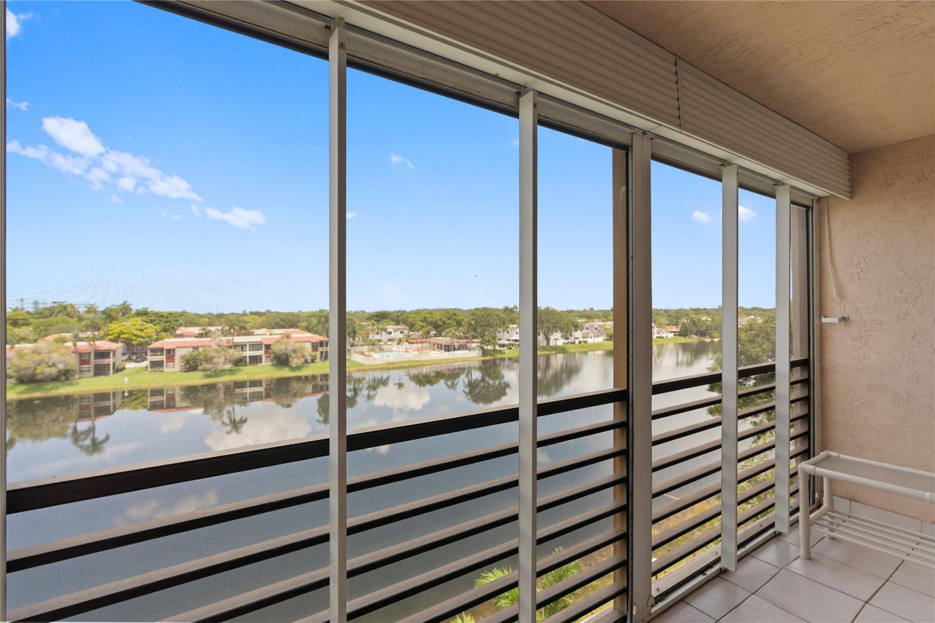 900 Colony Point Circle, Unit 511, Pembroke Pines, FL 33026 Photo