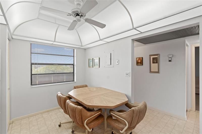 900 Colony Point Circle, Unit 511, Pembroke Pines, FL 33026 Photo