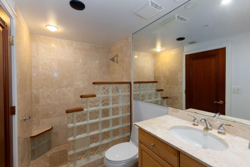 100 S Birch Road, Unit 2705, Fort Lauderdale, FL 33316 Photo