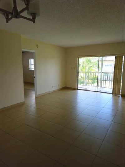 7500 NW 5th Place, Unit 201, Margate, FL 33063 Photo