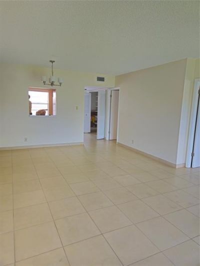7500 NW 5th Place, Unit 201, Margate, FL 33063 Photo