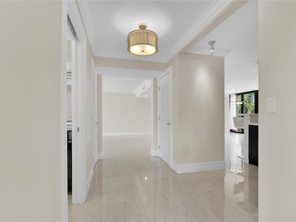 250 E Royal Palm Rd, Unit 2A, Boca Raton, FL 33432