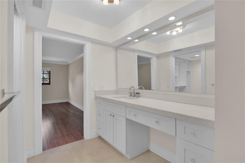 250 E Royal Palm Rd, Unit 2A, Boca Raton, FL 33432 Photo