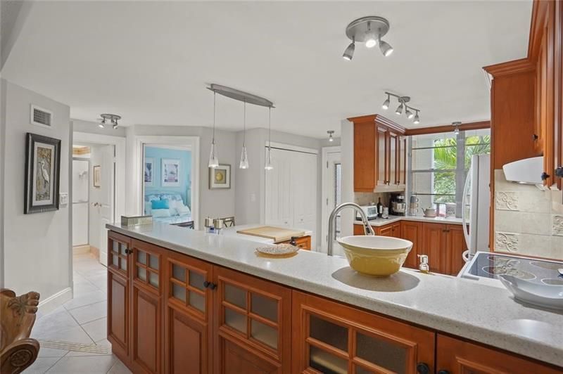 2998 NW 48th Terrace, Unit 220, Lauderdale Lakes, FL 33313 Photo