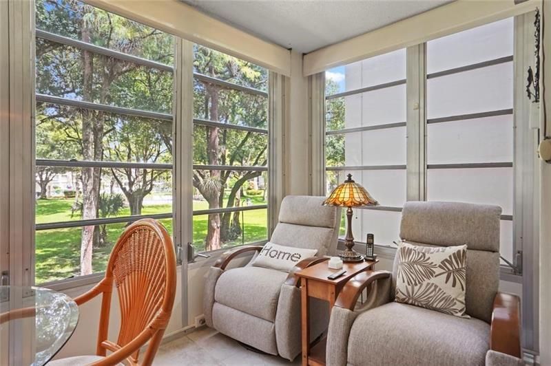 2998 NW 48th Terrace, Unit 220, Lauderdale Lakes, FL 33313 Photo