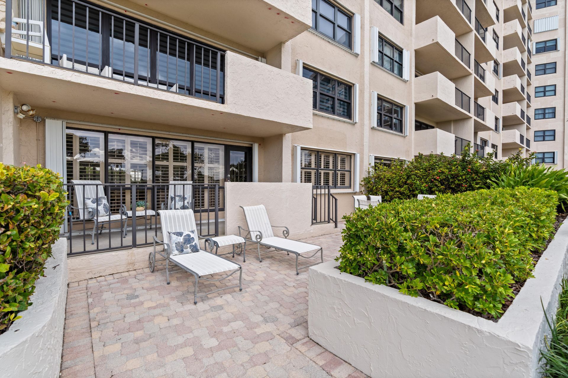 4900 N Ocean Boulevard, Unit 317, Lauderdale by the Sea, FL 33308 Photo