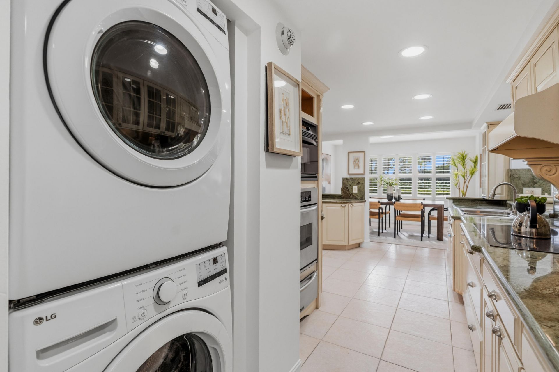 4900 N Ocean Boulevard, Unit 317, Lauderdale by the Sea, FL 33308 Photo