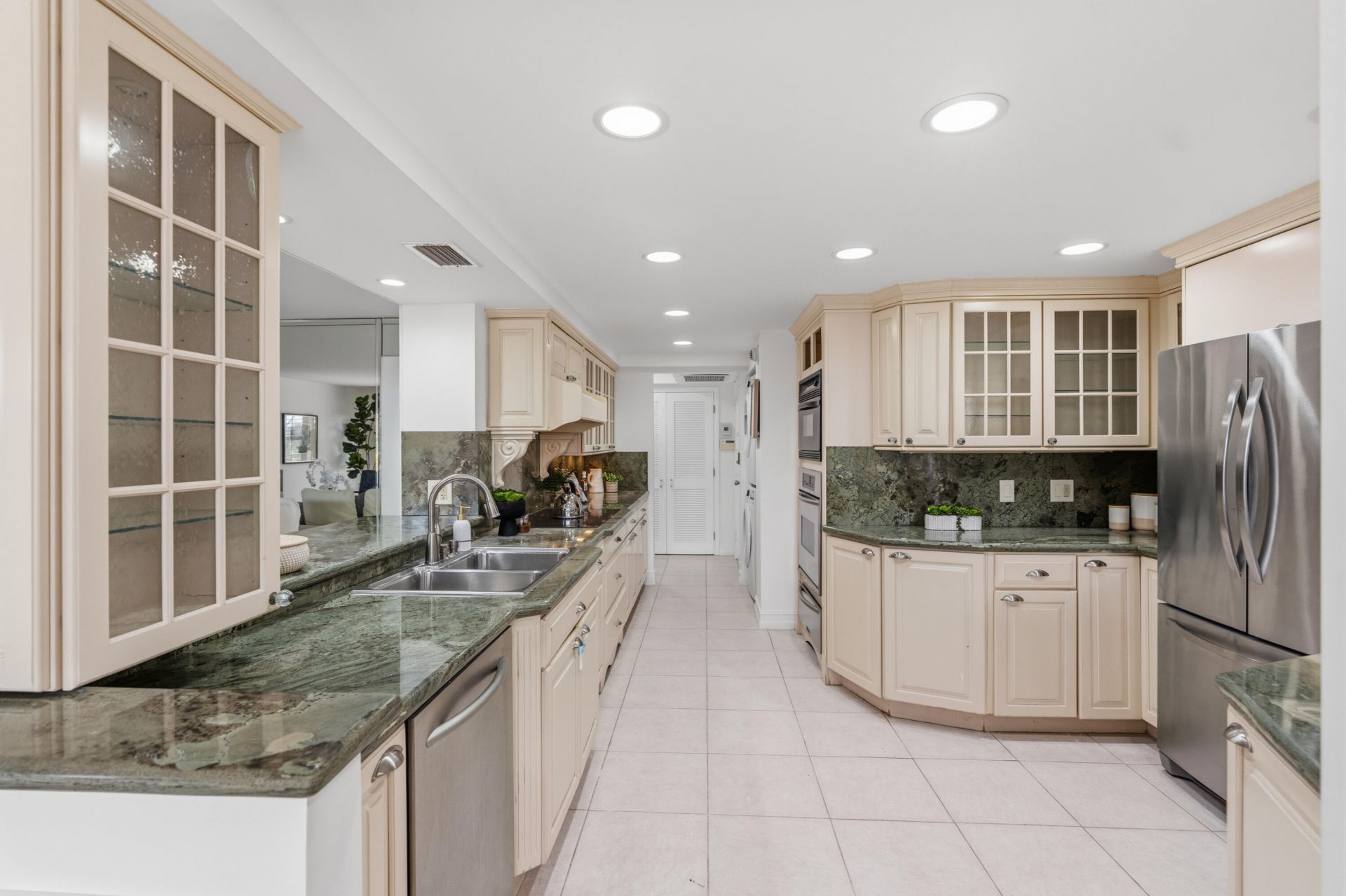 4900 N Ocean Boulevard, Unit 317, Lauderdale by the Sea, FL 33308 Photo