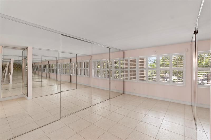 4900 N Ocean Boulevard, Unit 317, Lauderdale by the Sea, FL 33308 Photo