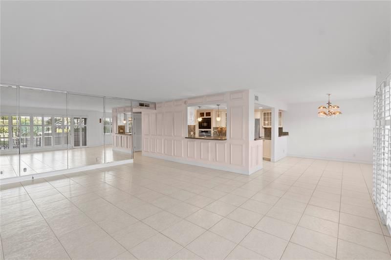 4900 N Ocean Boulevard, Unit 317, Lauderdale by the Sea, FL 33308 Photo